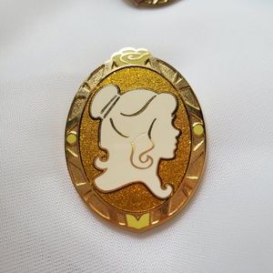 Beauty and The Beast - Belle Cameo Pin